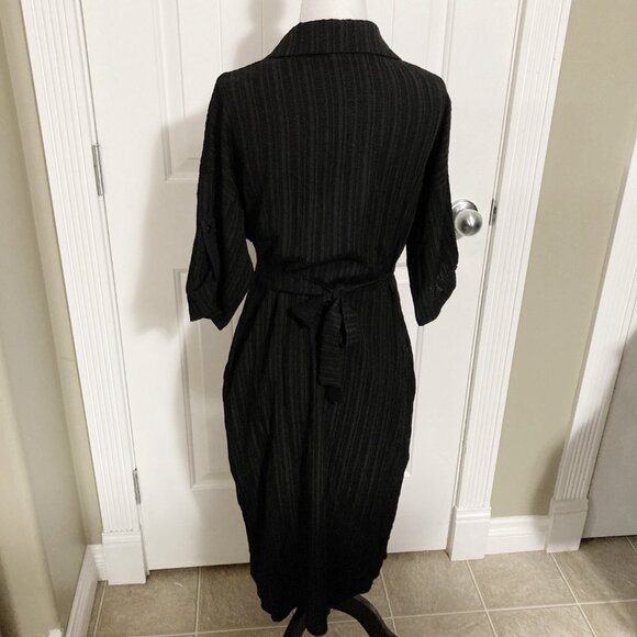 Elegant Black Women's Dress - Picture 13 of 13